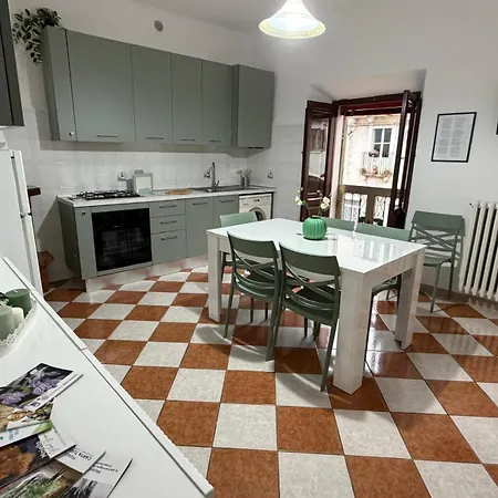 Apartment La Casa Di Serafino 2 *