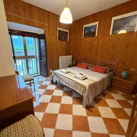 Apartment La Casa Di Serafino 2